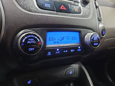 Used 2013 Hyundai Tucson Limited FWD image 21