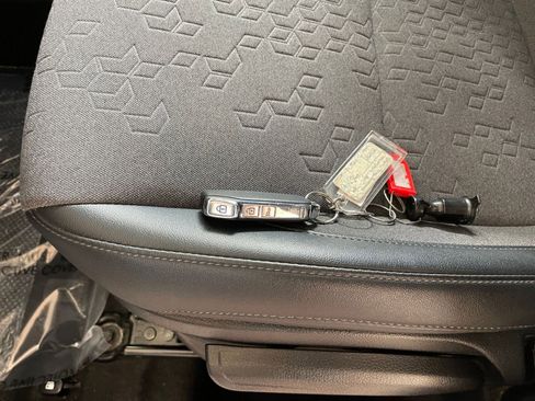 Used 2025 Kia Seltos S image 20