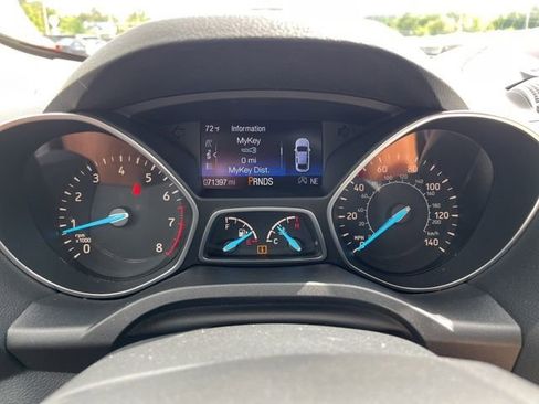 Used 2017 Ford Escape SE w/ SE Leather Comfort Package image 25