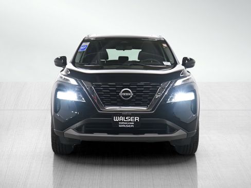 Used 2022 Nissan Rogue SV w/ SV Premium Package image 8