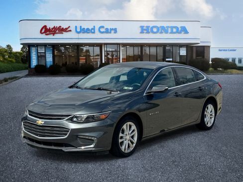 Used 2018 Chevrolet Malibu LT w/ LPO, Convenience Package 2 image 1