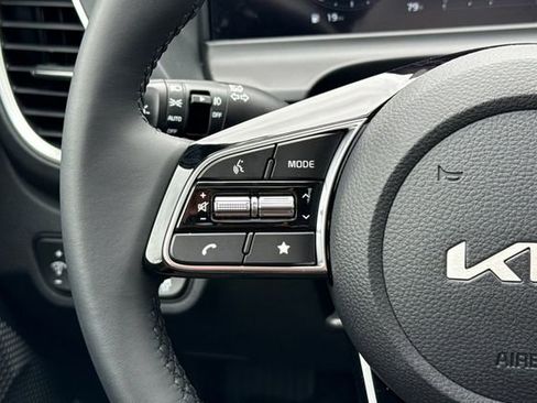 New 2026 Kia Seltos EX image 30