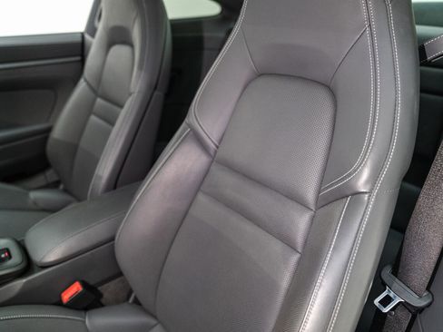 Used 2021 Porsche 911 Carrera 4S image 32