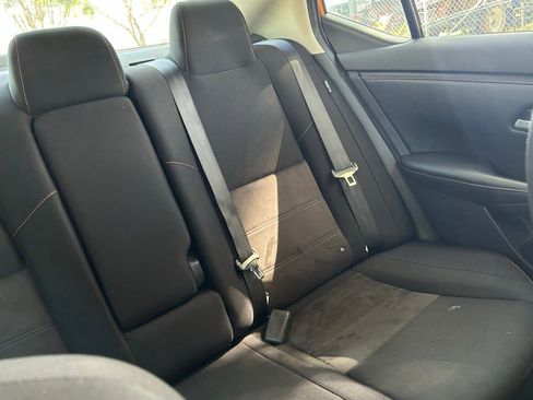 Used 2023 Nissan Sentra SR w/ Electronics Package FWD image 15