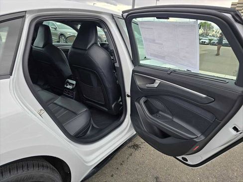 New 2026 Audi A6 Premium Plus image 14