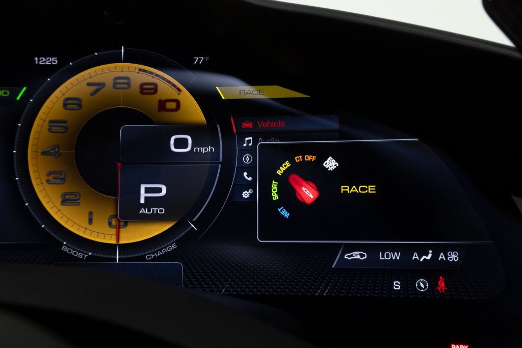 Used 2025 Ferrari 296 GTS RWD image 40