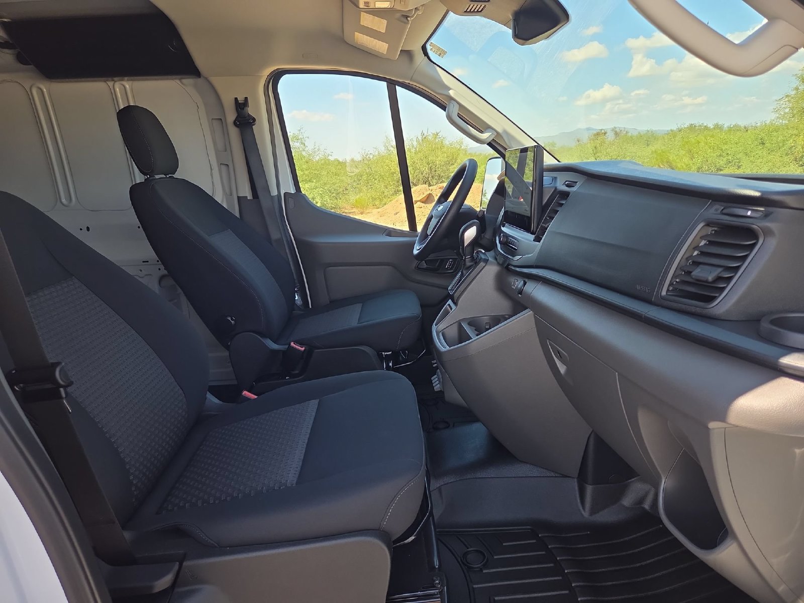 Used 2026 Ford Transit 250 Low Roof w/ Upfitter Package RWD image 25