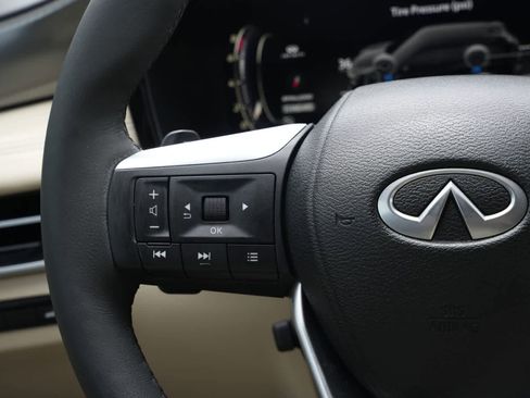 Used 2025 INFINITI QX50 Luxe image 10