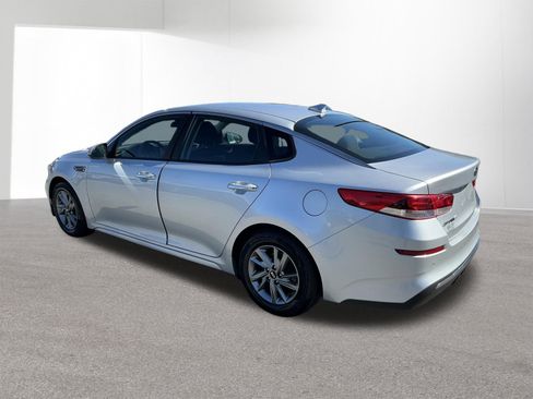 Used 2019 Kia Optima LX FWD image 5