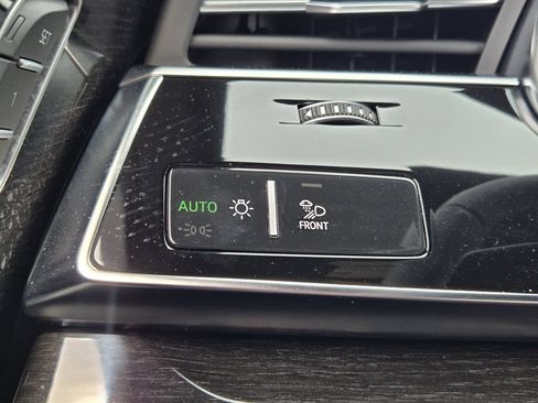 Used 2026 Audi Q7 3.0T Premium Plus AWD/4WD image 28