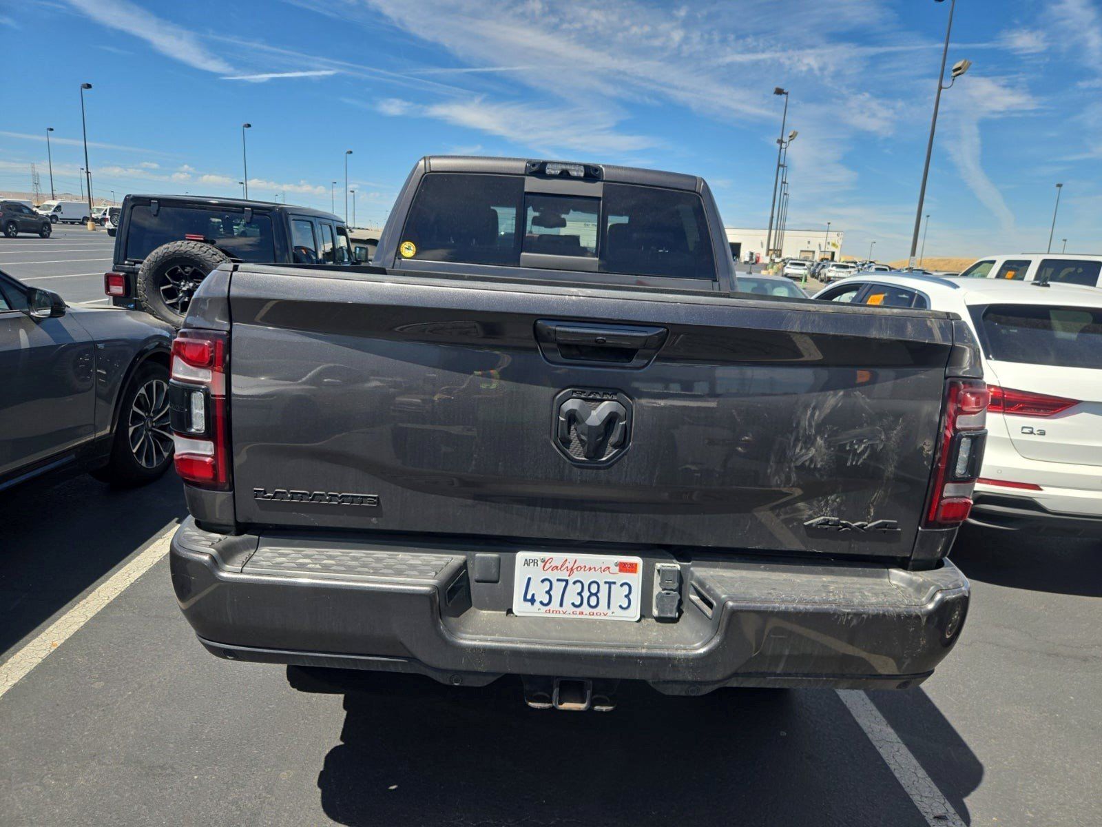 Used 2022 RAM 2500 Laramie w/ Night Edition AWD/4WD image 5