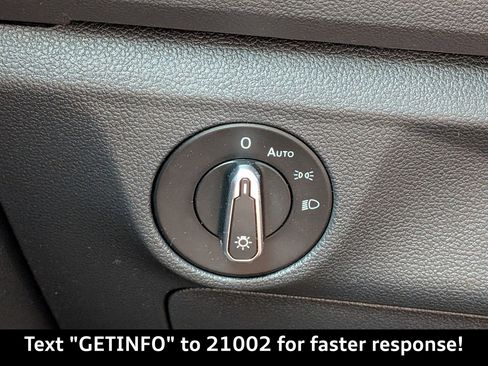 Used 2024 Volkswagen Jetta Sport image 29