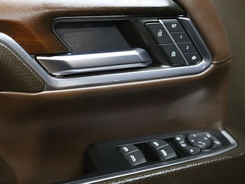 Used 2024 GMC Sierra 2500 Denali w/ Denali Reserve Package image 50