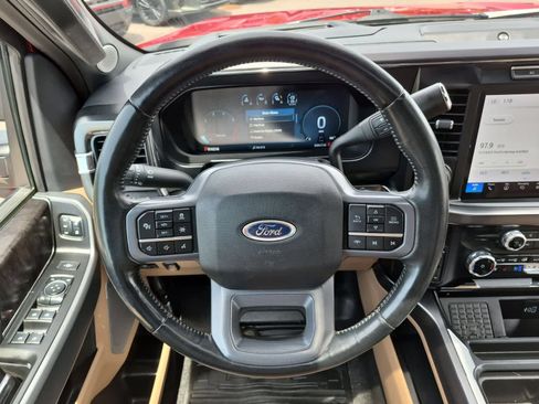 Used 2023 Ford F350 Lariat w/ Lariat Ultimate Package AWD/4WD image 24