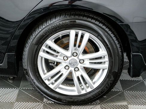 Used 2015 INFINITI Q40 w/ Moonroof Package RWD image 35