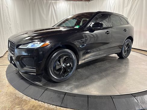 Used 2025 Jaguar F-PACE R-Dynamic S AWD/4WD image 1
