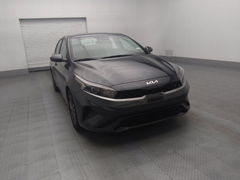 Used 2023 Kia Forte LXS FWD image 14