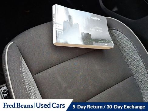 Used 2022 Chevrolet TrailBlazer LT w/ Convenience Package image 28