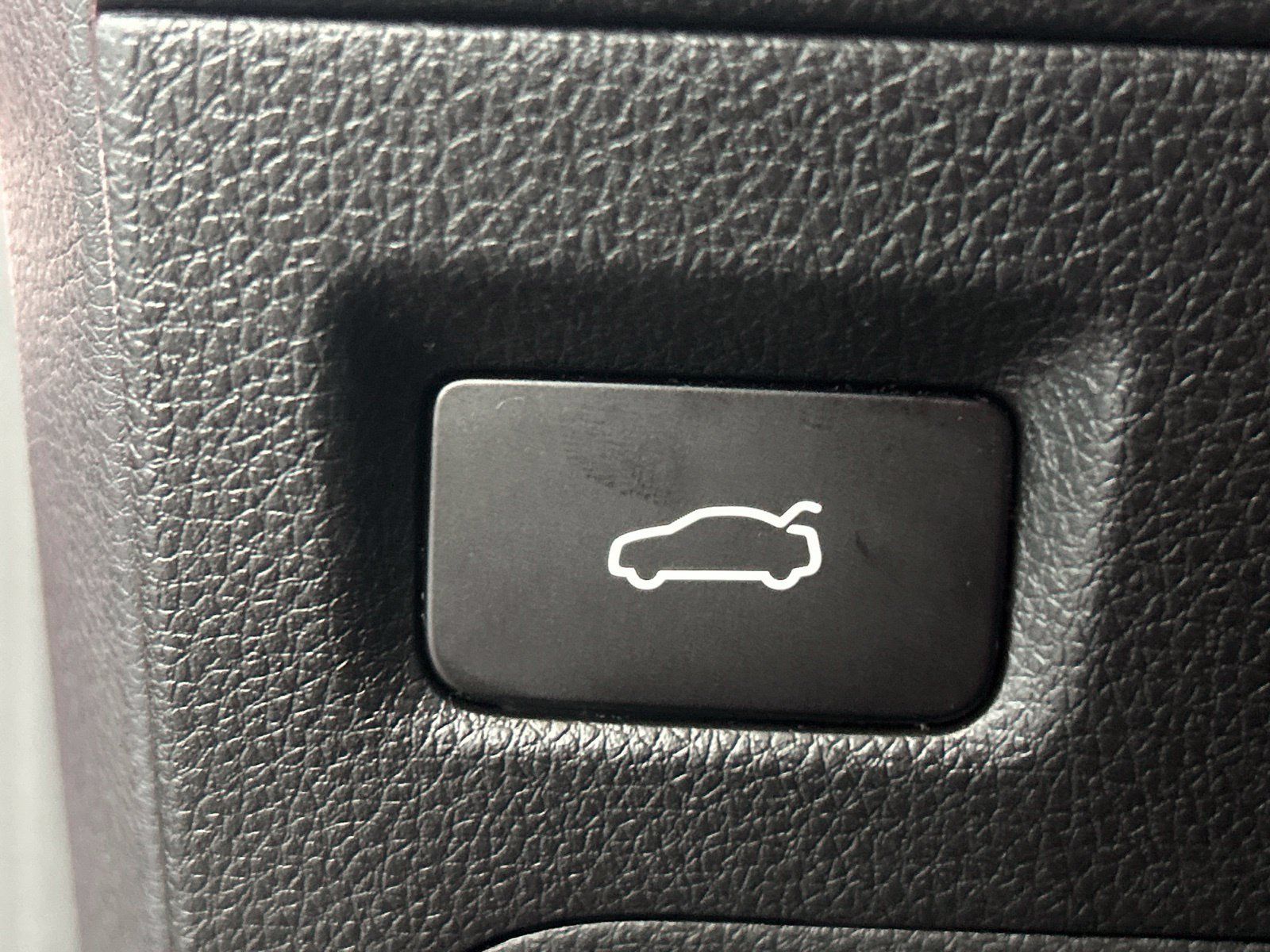 Used 2021 Kia K5 GT-Line FWD image 17