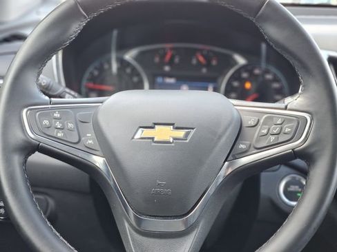 Used 2024 Chevrolet Equinox LT image 16
