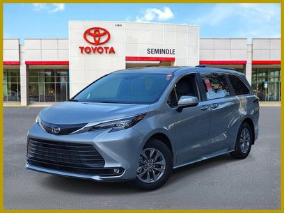New 2025 Toyota Sienna XLE