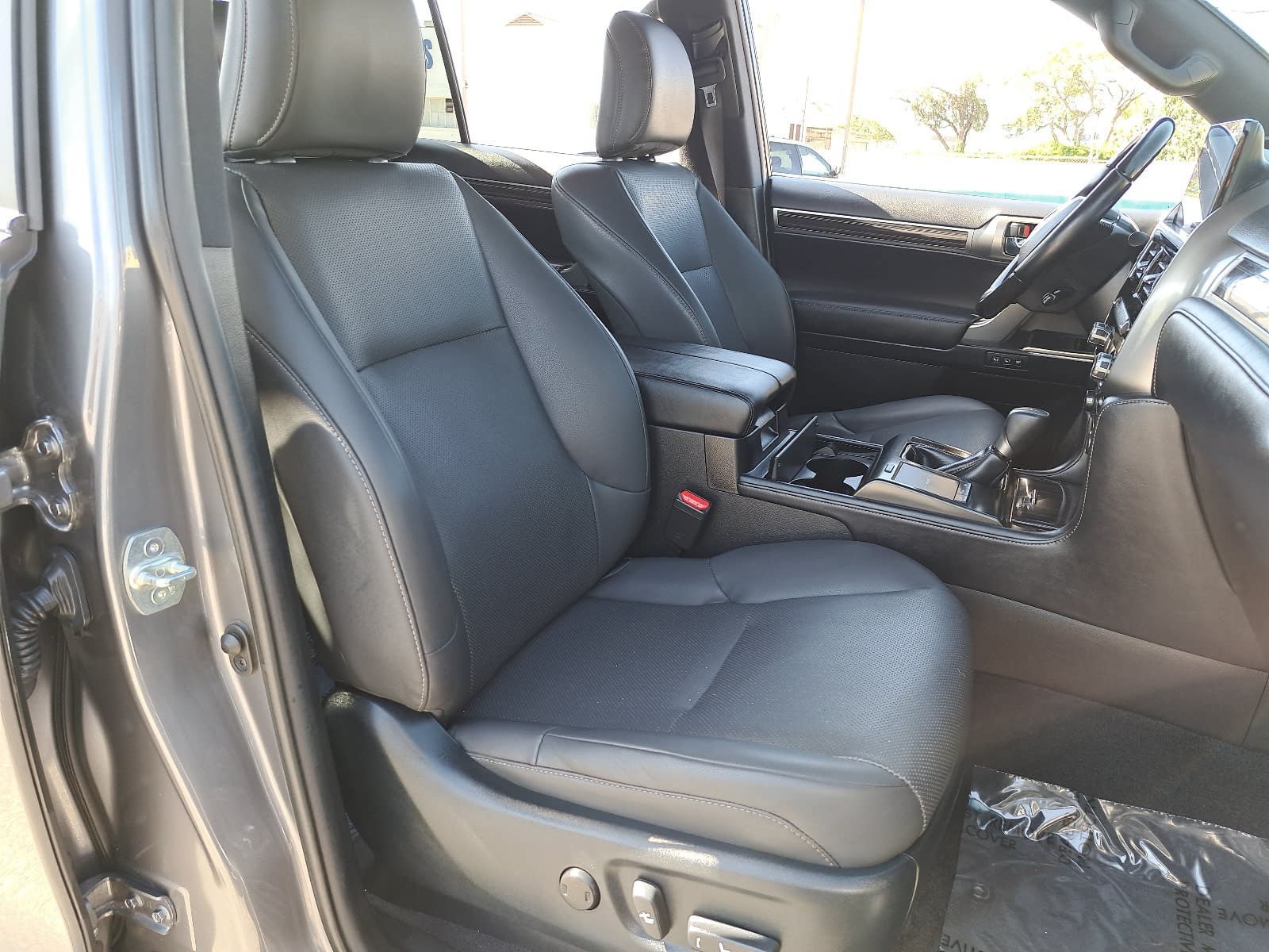 Used 2023 Lexus GX 460 Premium w/ Premium Package AWD/4WD image 10