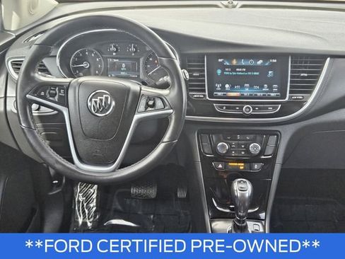 Used 2021 Buick Encore Preferred image 16