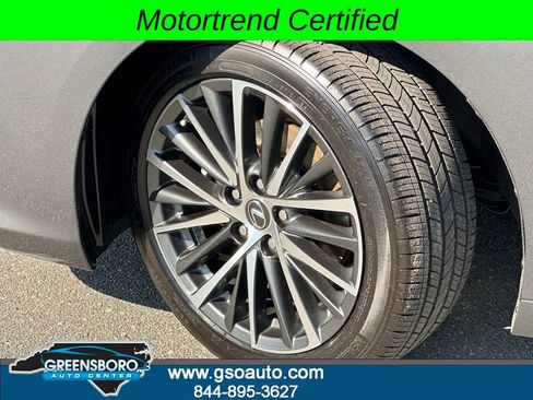 Used 2023 Lexus ES 250 w/ Premium Package AWD/4WD image 40