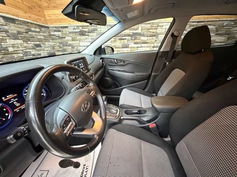 Used 2021 Hyundai Kona SEL AWD/4WD image 32