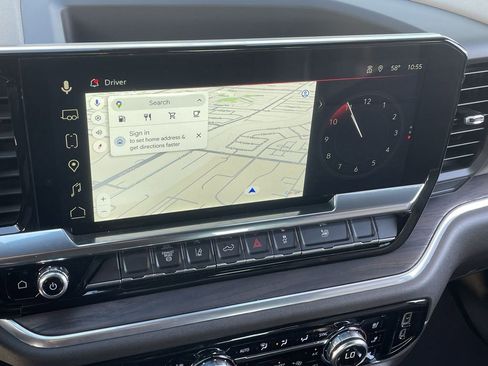 Used 2025 GMC Sierra 2500 SLT w/ SLT Convenience Package image 14