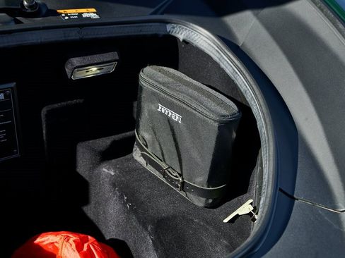 Used 2022 Ferrari F8 Tributo image 10