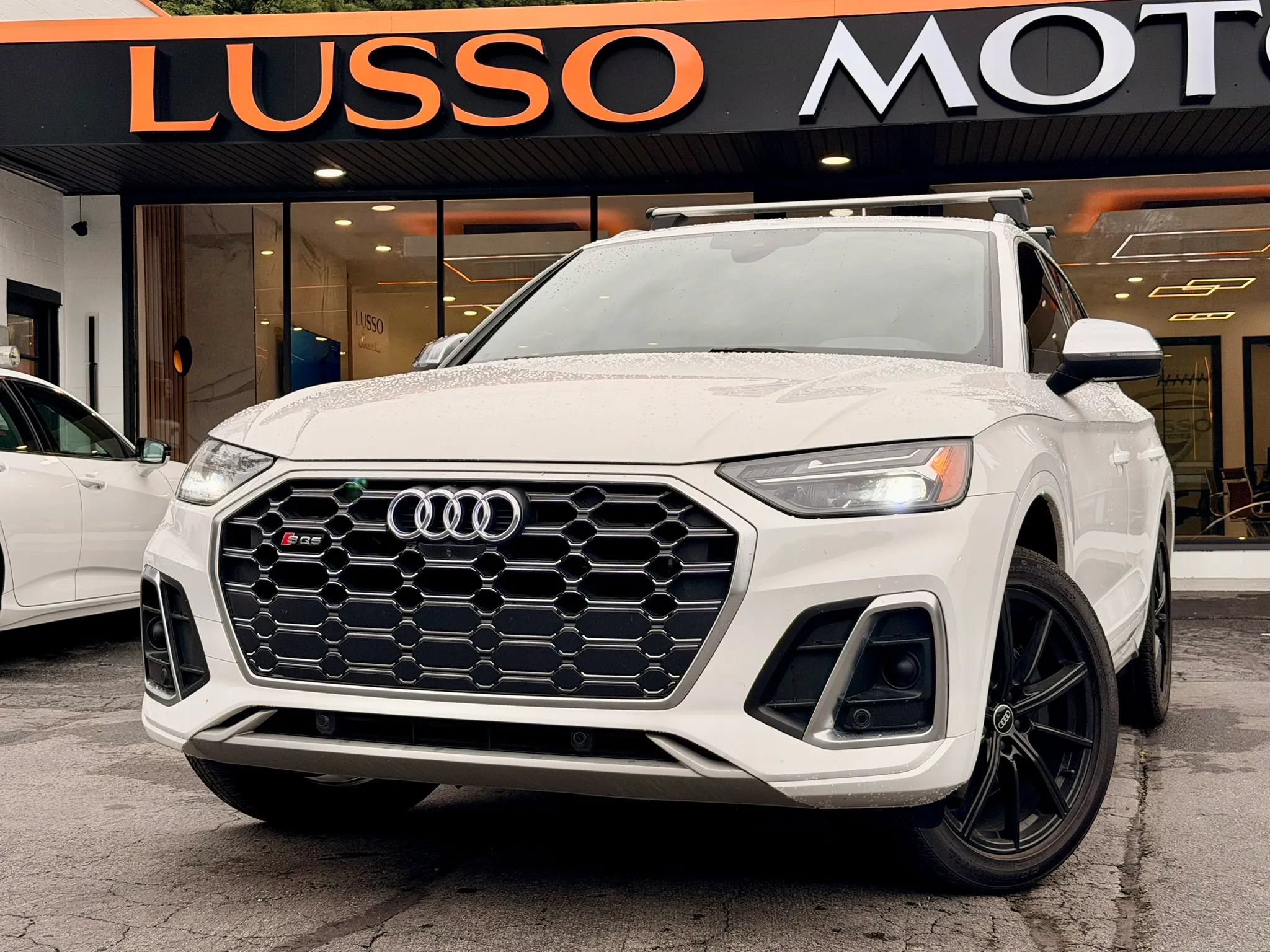 Used 2023 Audi SQ5 Premium Plus w/ Premium Plus Package AWD/4WD image 1