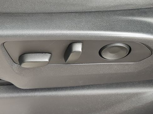 Used 2023 Chevrolet Silverado 1500 LT Trail Boss w/ Protection Package image 20