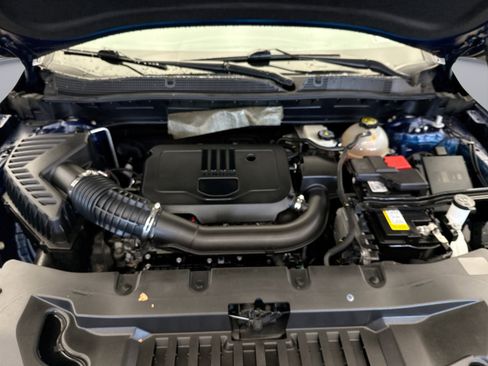 Used 2023 Chevrolet Blazer LT image 27