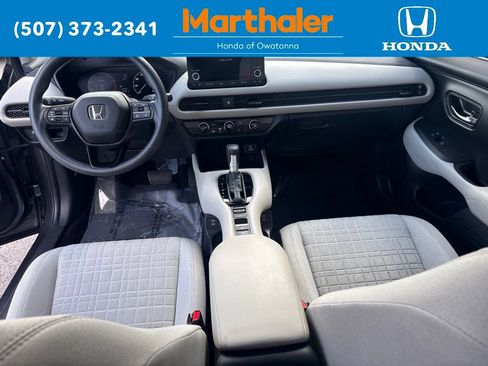 Used 2024 Honda HR-V LX image 23