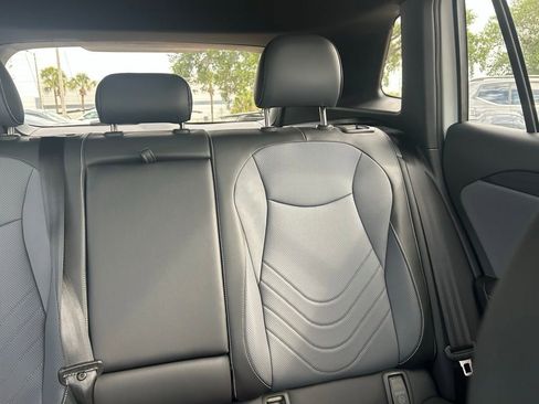 New 2026 Volkswagen Tiguan SE R-Line image 14