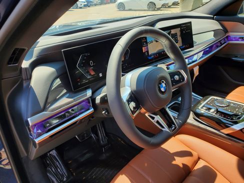New 2026 BMW 740i xDrive AWD/4WD image 6