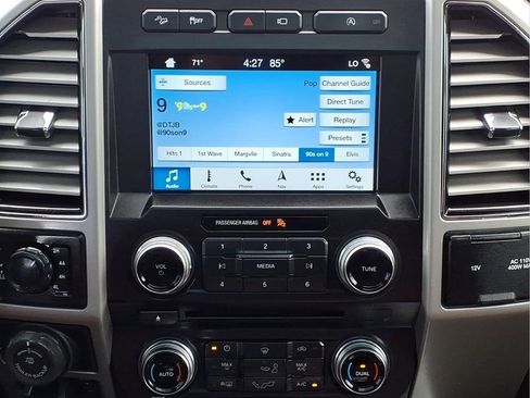 Used 2018 Ford F150 King Ranch w/ Equipment Group 601A Luxury AWD/4WD image 20