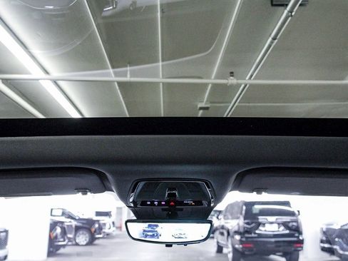 Certified 2025 Cadillac Optiq Luxury 1 image 9