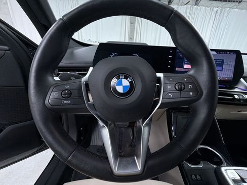 Used 2025 BMW X1 xDrive28i w/ Technology Package AWD/4WD image 25