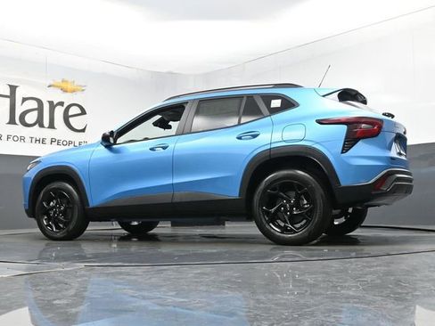 New 2026 Chevrolet Trax LT w/ Sunroof Package FWD image 33