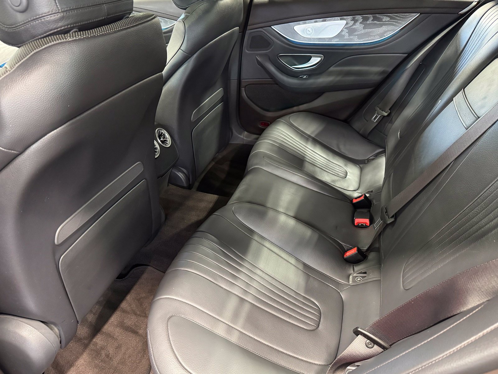 Used 2020 Mercedes-Benz CLS 450 4MATIC w/ Premium Package image 40