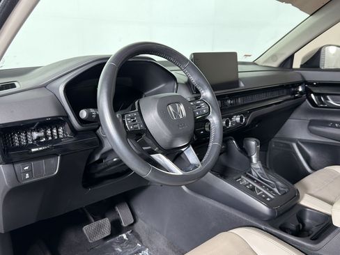 Used 2023 Honda CR-V EX-L image 3