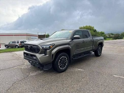 Certified 2024 Toyota Tacoma TRD Sport AWD/4WD image 57