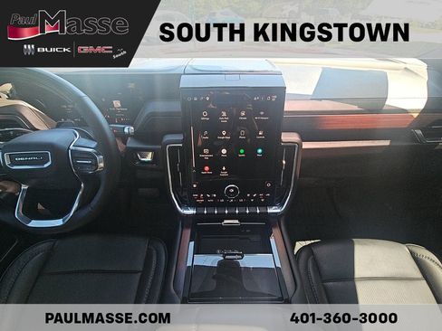 Used 2025 GMC Yukon Denali w/ Denali Reserve Package AWD/4WD image 17