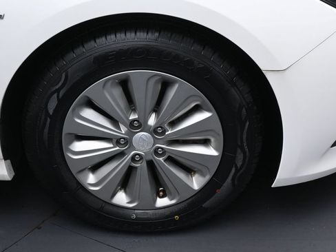 Used 2016 Hyundai Sonata SE FWD image 37