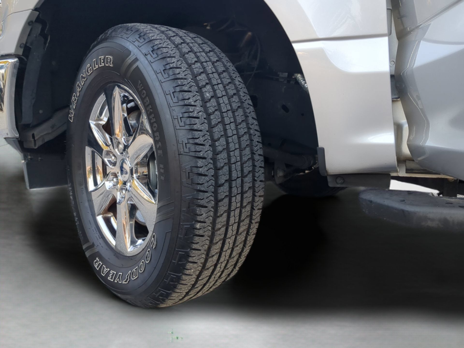 Used 2019 Ford F150 XLT w/ Equipment Group 302A Luxury AWD/4WD image 72