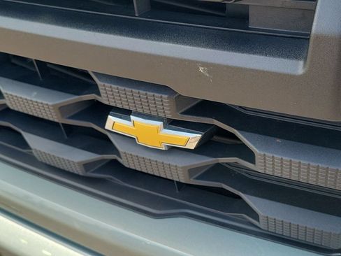 Used 2025 Chevrolet Silverado 1500 Custom RWD image 29