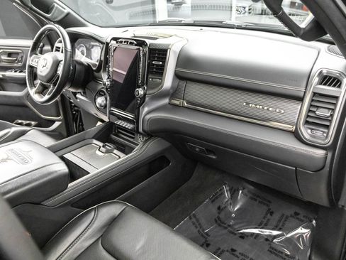 Used 2020 RAM 1500 Limited w/ Cold Weather Group image 40