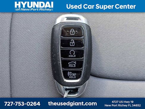 Used 2023 Hyundai Elantra SEL w/ Preferred Accessory Package image 30